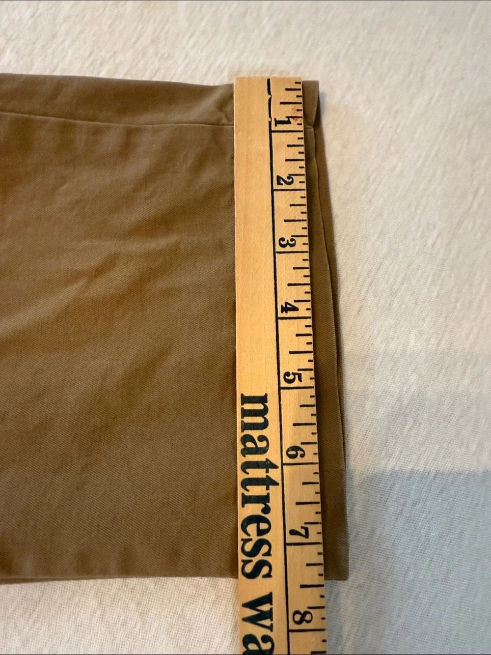 Banana Republic Aiden Str. Chino 33X34 Acorn Color darker tan Brown Pants
